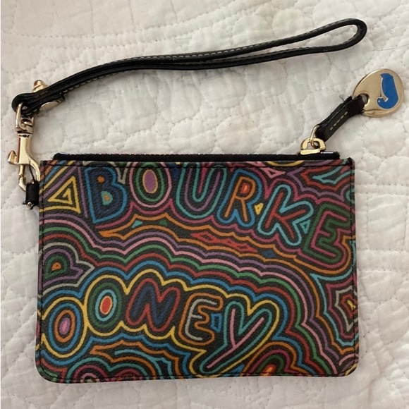 Pre-Loved: DOONEY & BOURKE Wristlet - Picture 2 of 8